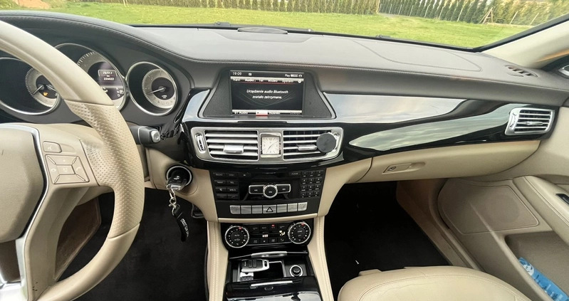 Mercedes-Benz CLS cena 78000 przebieg: 225000, rok produkcji 2012 z Lublin małe 172